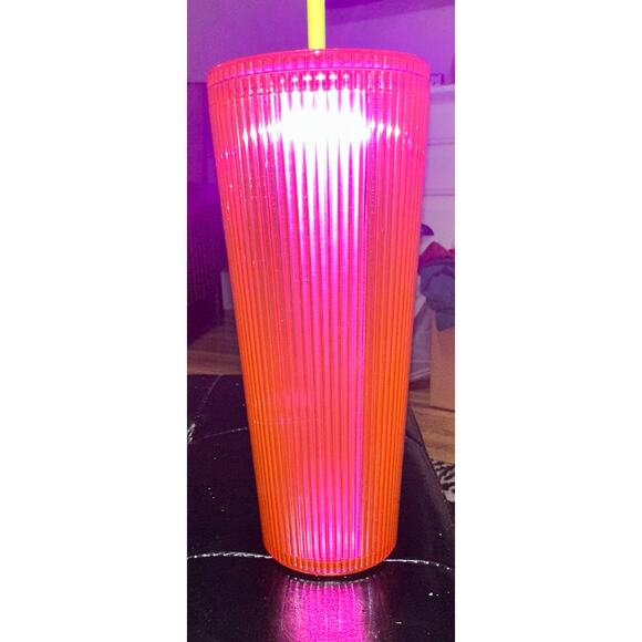 Starbucks 2023 Tumbler PINK Magenta 24oz Pleated Venti Cold Cup - Picture 3 of 6